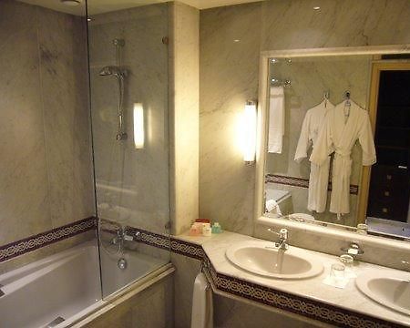 Crystal Rose Hostel Kumasi Kültér fotó